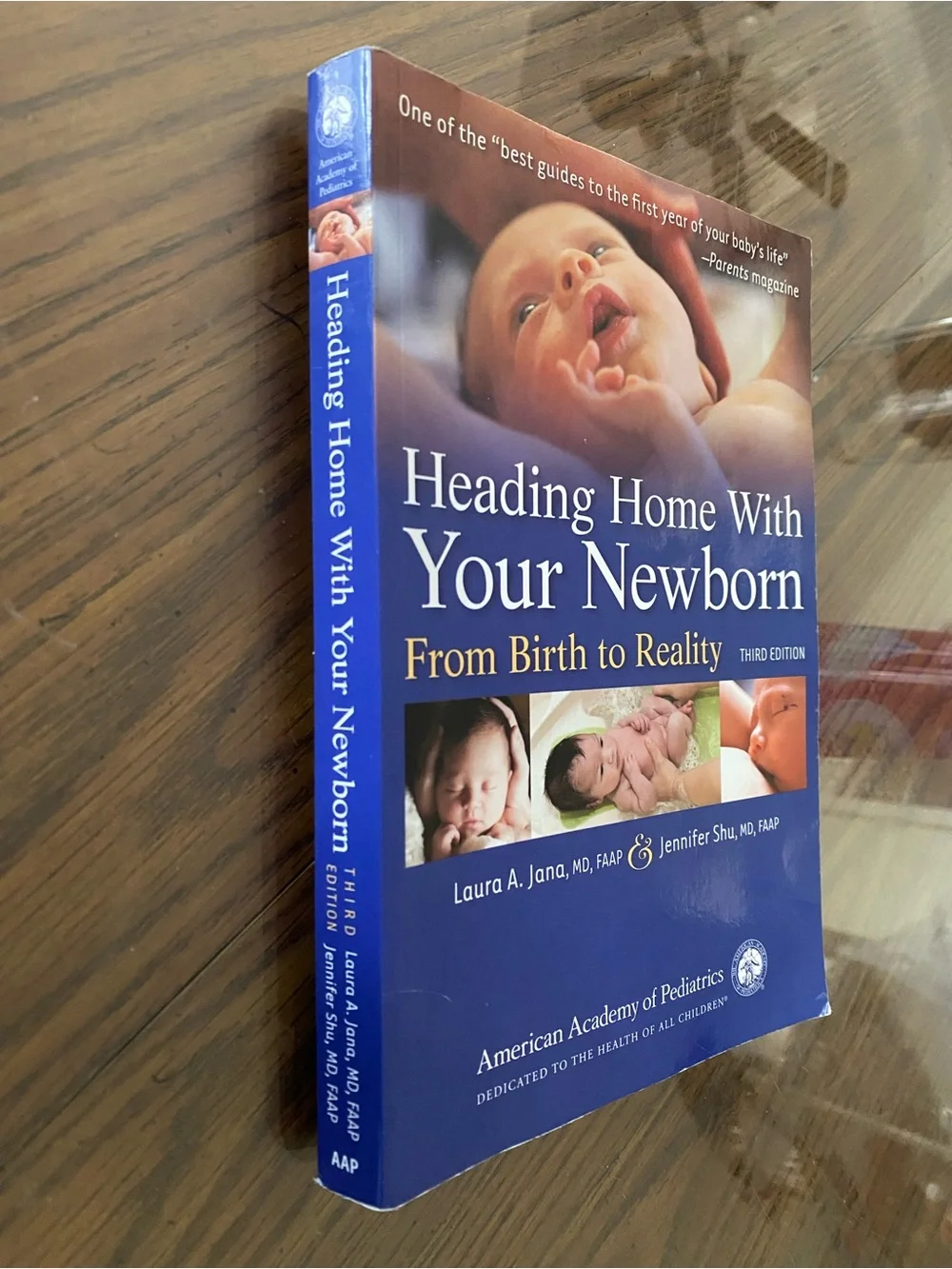 Heading home with your Newborn 3rd Ed Jana Shu AAP paperback guide book #bargain